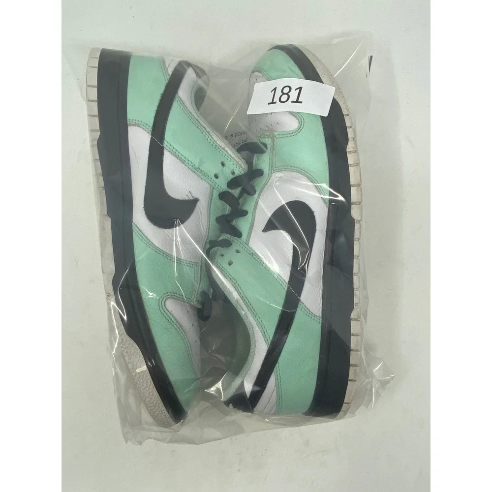 Nike Dunk Low Mint Green White Black Sneakers FN0569-900 Mens 11